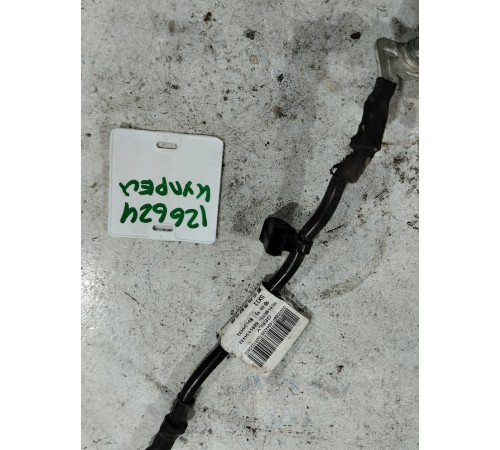 Клемма аккумулятора