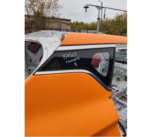 Глухое стекло заднее правое