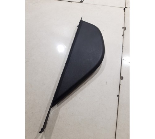 Накладка торпедо боковая(левая)