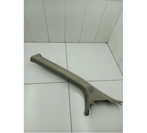 Обшивка стойки передняя левая