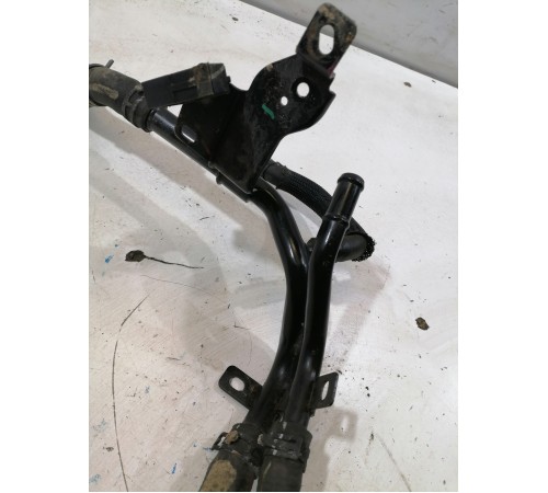 Патрубок системы охлаждения