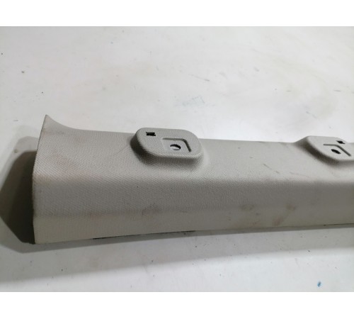 Обшивка стойки лобового стекла левая