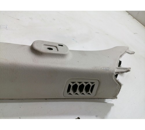 Обшивка стойки лобового стекла левая