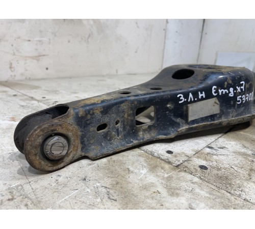 Рычаги подвески задний нижний левый