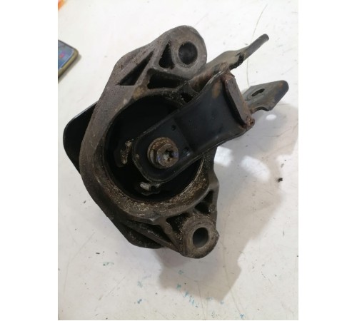 Опора двигателя