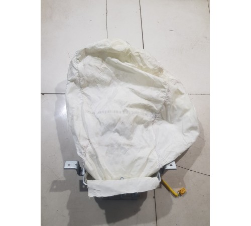 Подушка безопасности пассажира