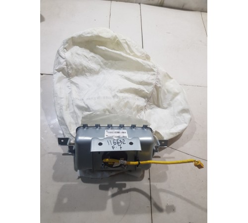 Подушка безопасности пассажира