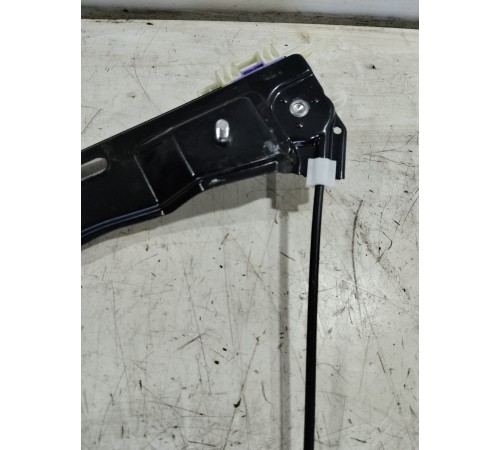 Стеклоподъемник двери передний левый