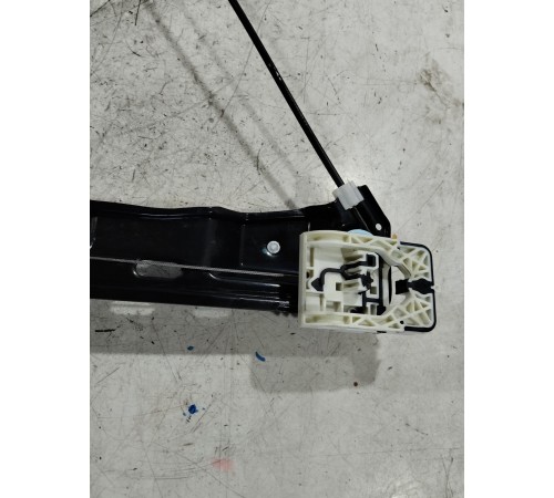 Стеклоподъемник двери передний левый