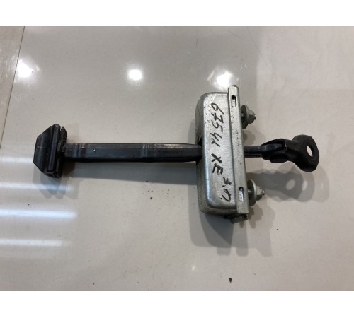 Ограничитель двери (задний, правый)