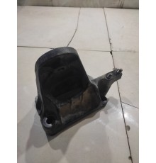 Кронштейн опоры двигателя правый