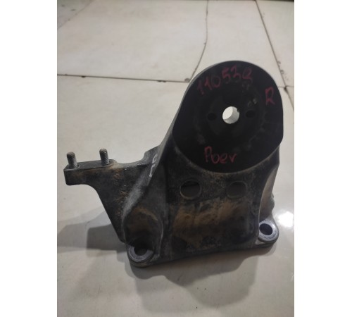 Кронштейн опоры двигателя правый