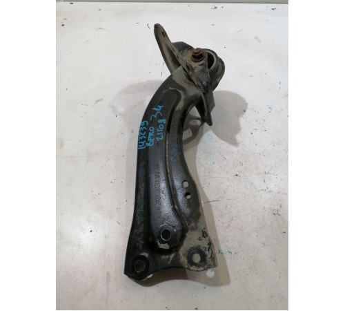 Рычаг задний левый