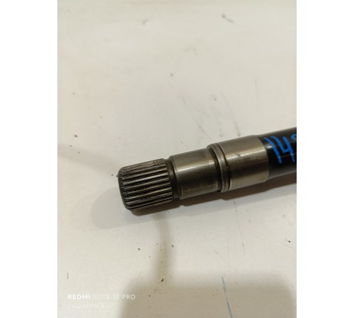 Приводной вал передней оси