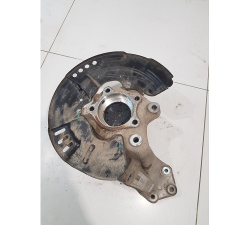 Кулак поворотный задний правый