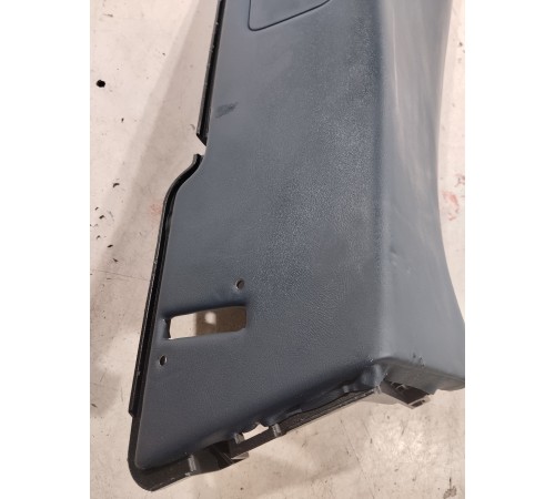 Обшивка задней стойки (правая верхняя)