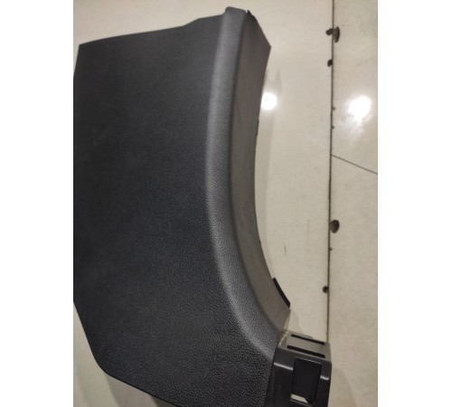 Обшивка передней стойки (правая) нижняя