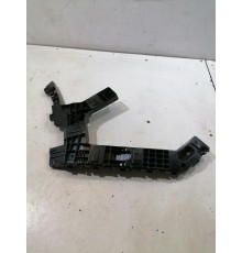 Кронштейн заднего бампера правый