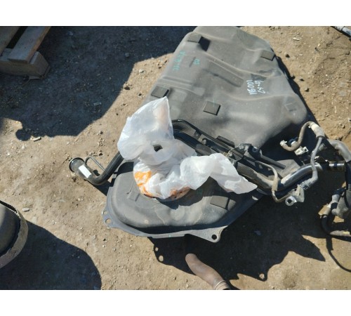 Бак топливный