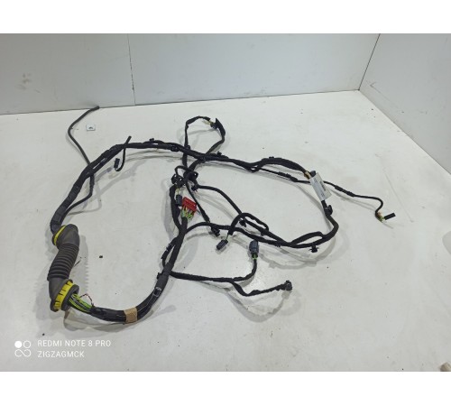 Электропроводка задней двери