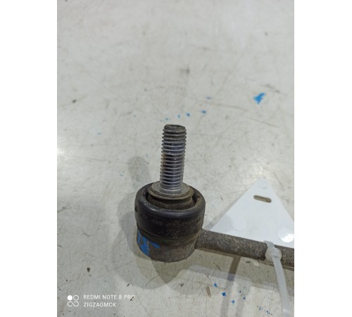 Стойка стабилизатора задняя