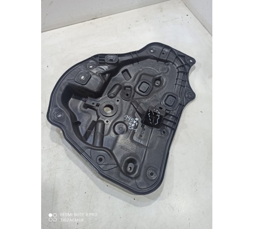 Панель двери задняя левая внутренняя