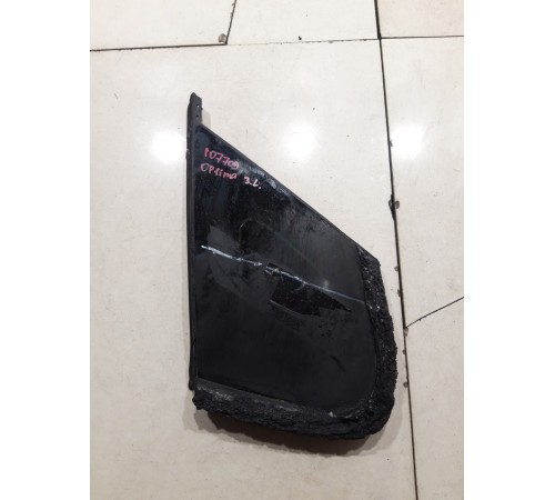 Глухое стекло(заднее левое)