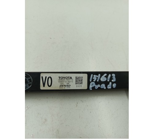 Кронштейн центральной консоли