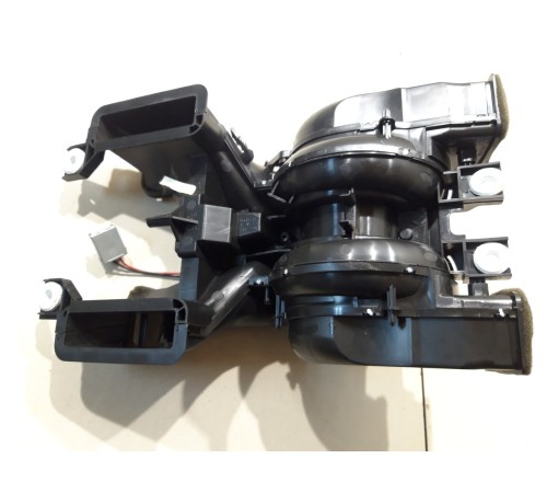 Моторчик печки задний