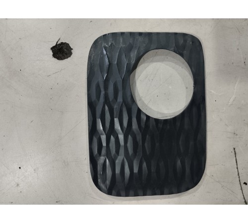 Заглушка салона правая