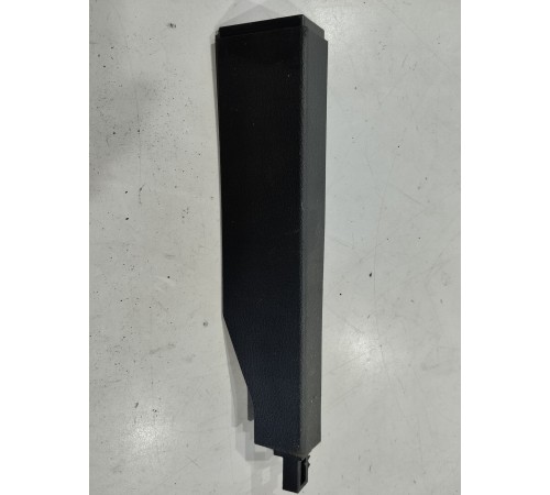 Накладка (пластик) салона задняя левая