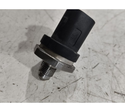 Датчик давления топлива