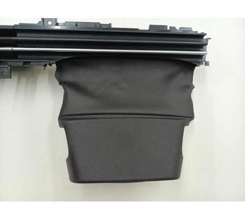 Воздушный дефлектор левый