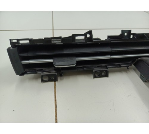 Воздушный дефлектор левый