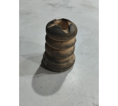 Отбойник амортизатора (передний правый)