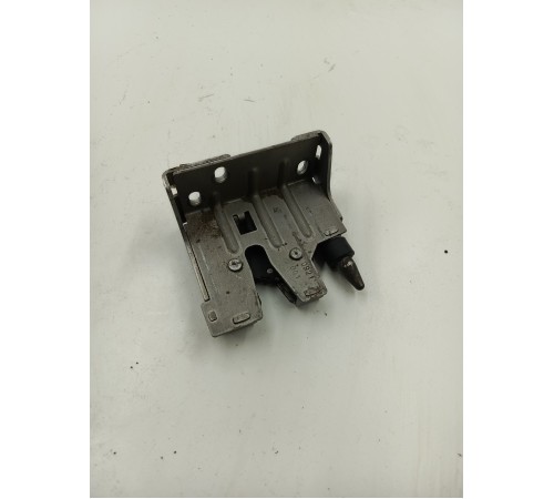 Замок распашной двери