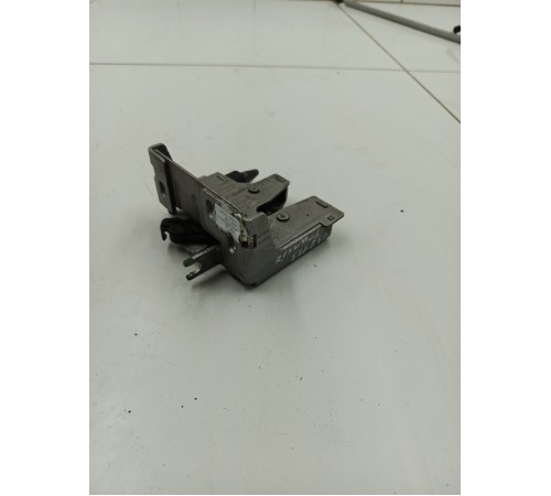 Замок распашной двери