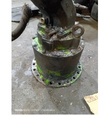 Гидро мотор с поворотным редуктором