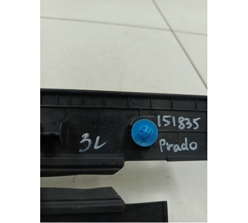 Накладка сиденья задняя левая