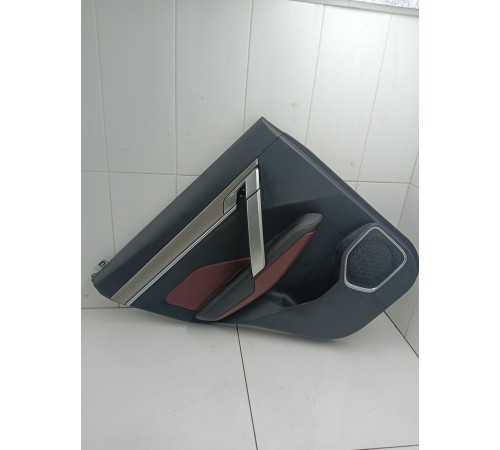 Обшивка двери задняя левая