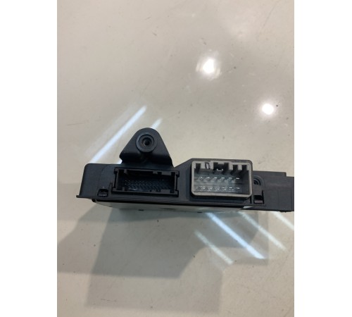 Блок управления открывания крышки багажника