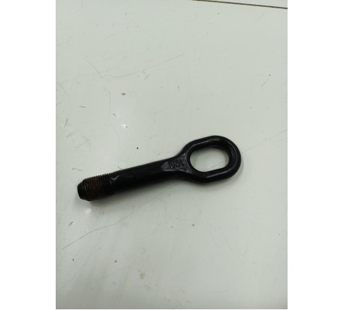 Крюк буксировочный