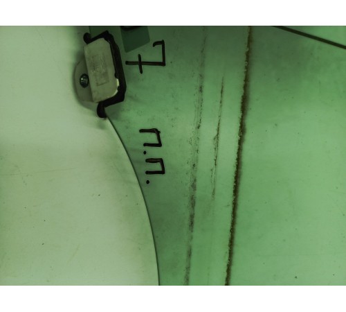 Стекло двери переднее правое