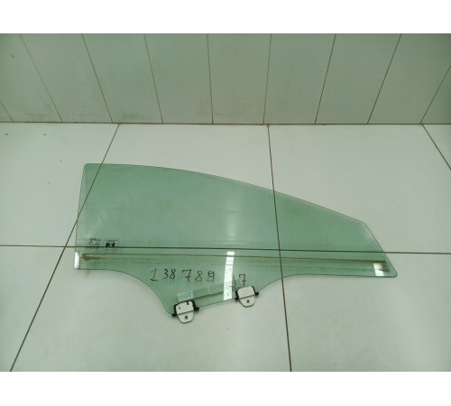 Стекло двери переднее правое