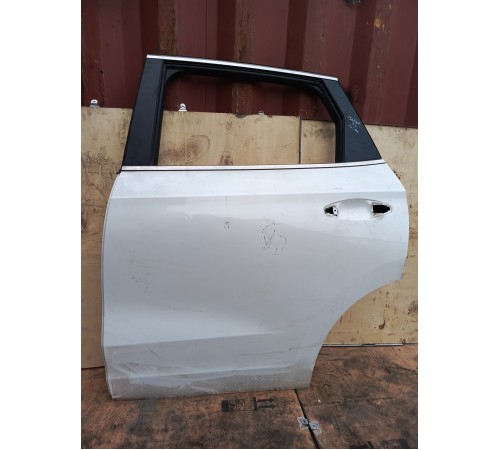 Дверь задняя левая