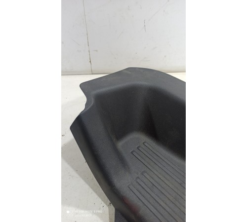 Накладка порога (задняя правая)