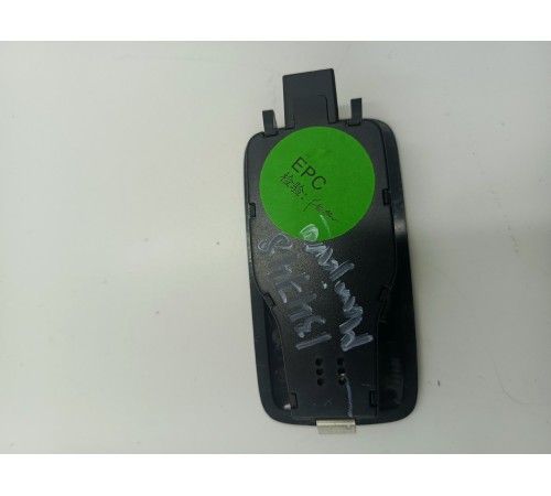 Плафон внутреннего освещения салона