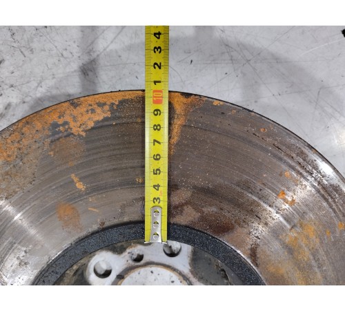 Тормозной диск передний левый