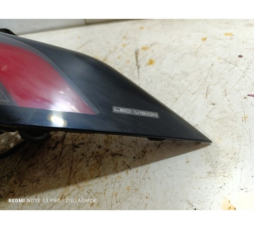 Фонарь задний правый