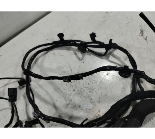 электропроводка крышки багажника